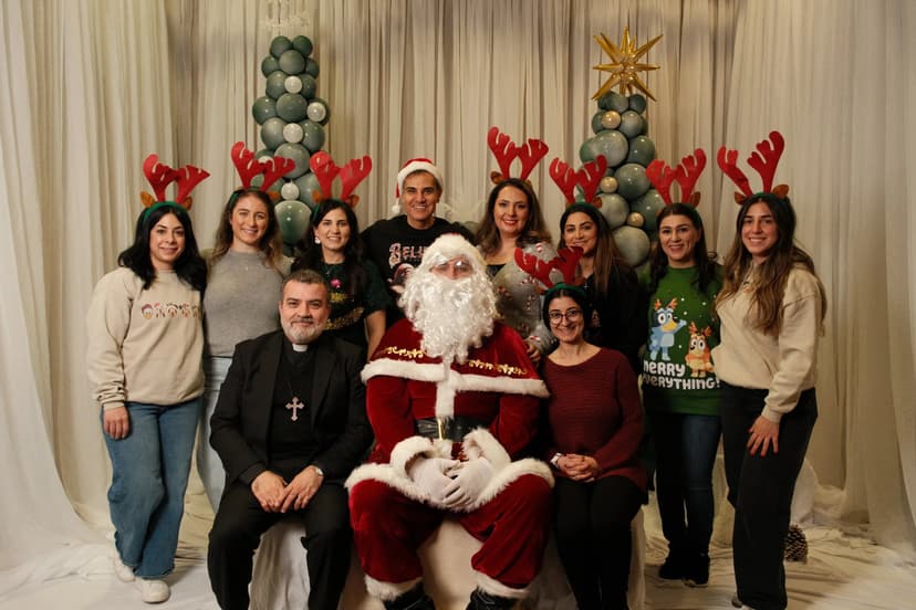 Breakfast with Santa (BWS2024-126) — photograph by Steven Lelham