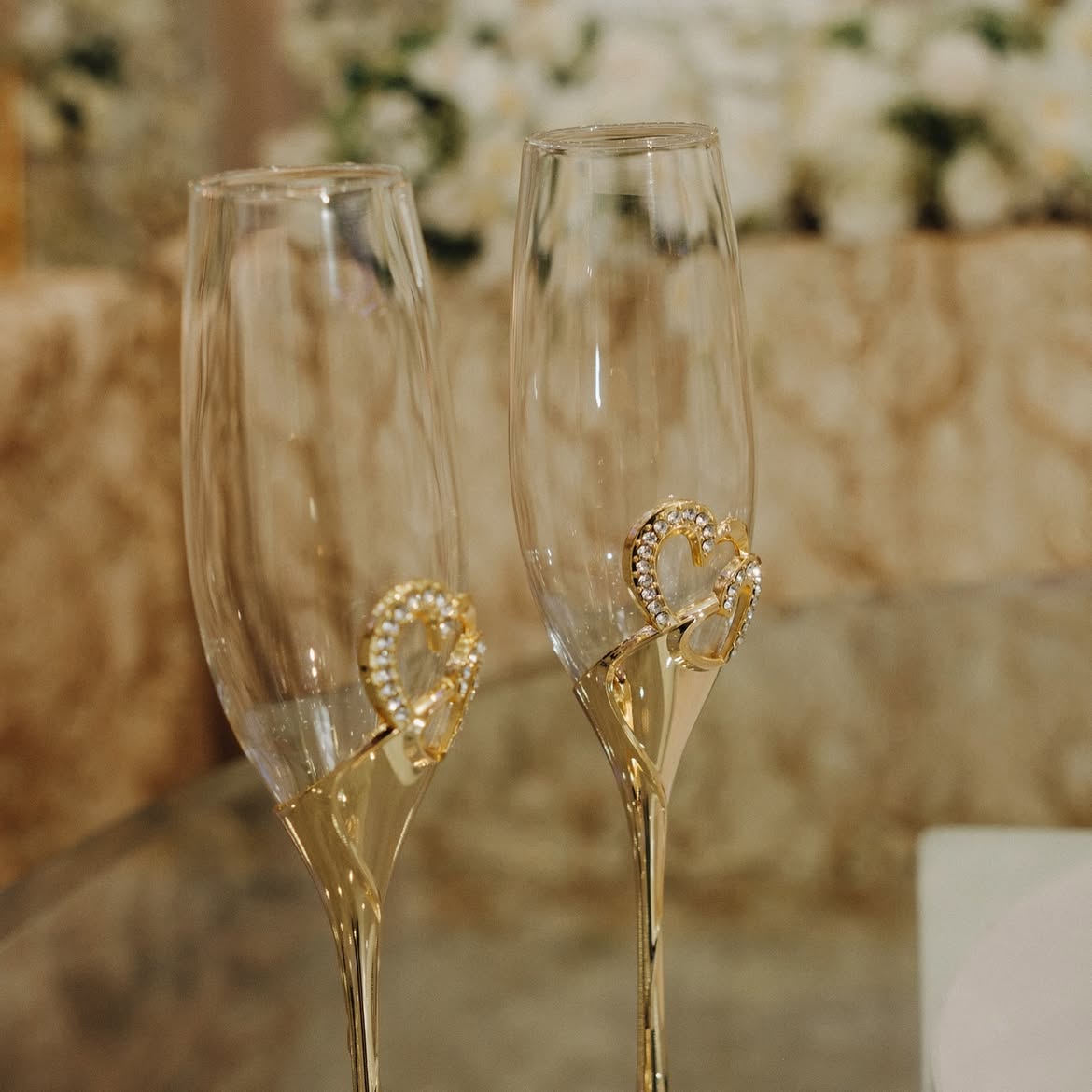Vivi and Elie wedding details